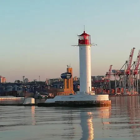 уютная квартира-море -пляж лузановка * Odesa